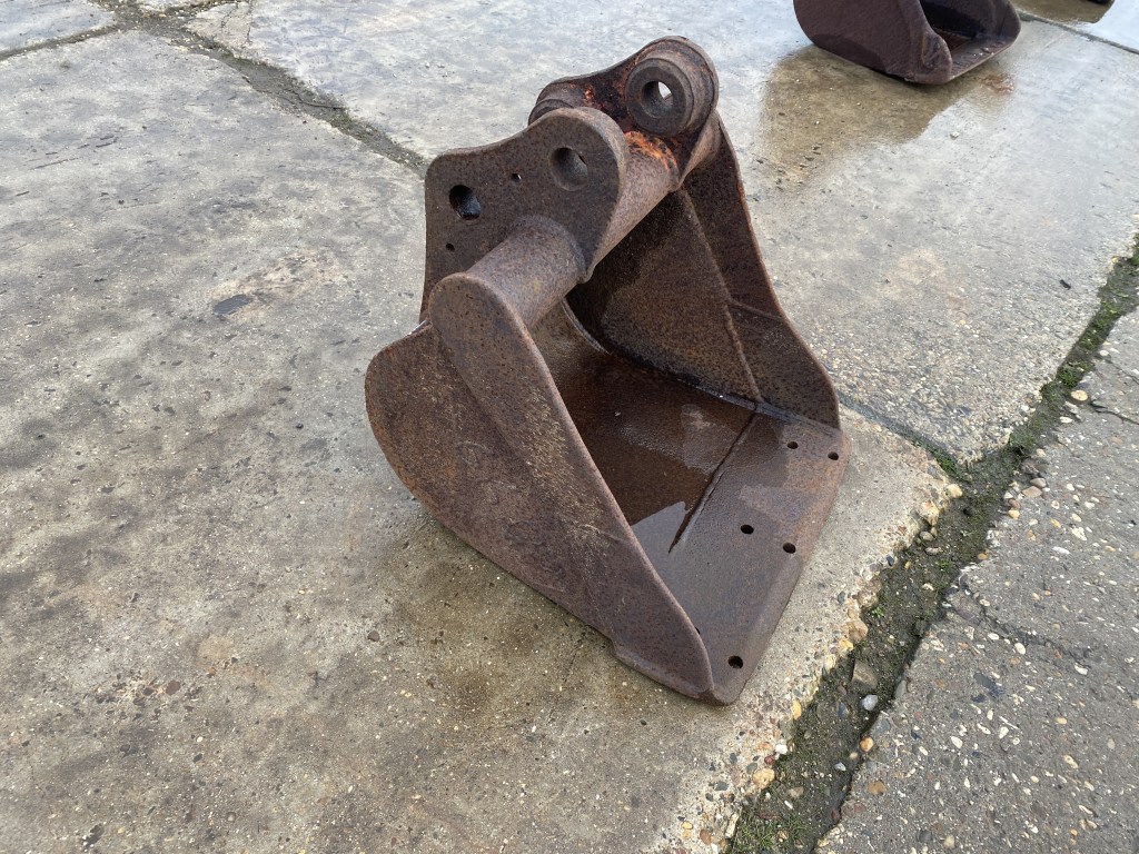 dieplepelbak pinn 35 te koop bij Jaap Verboon