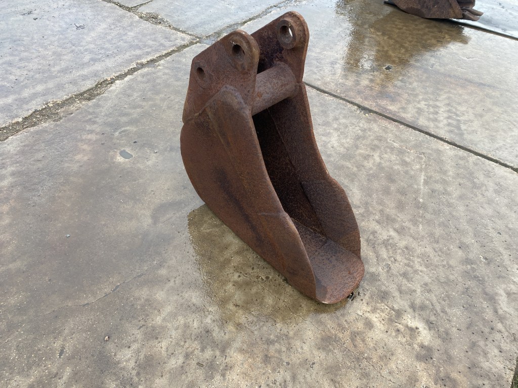 dieplepelbak pinn 40 te koop bij Jaap Verboon