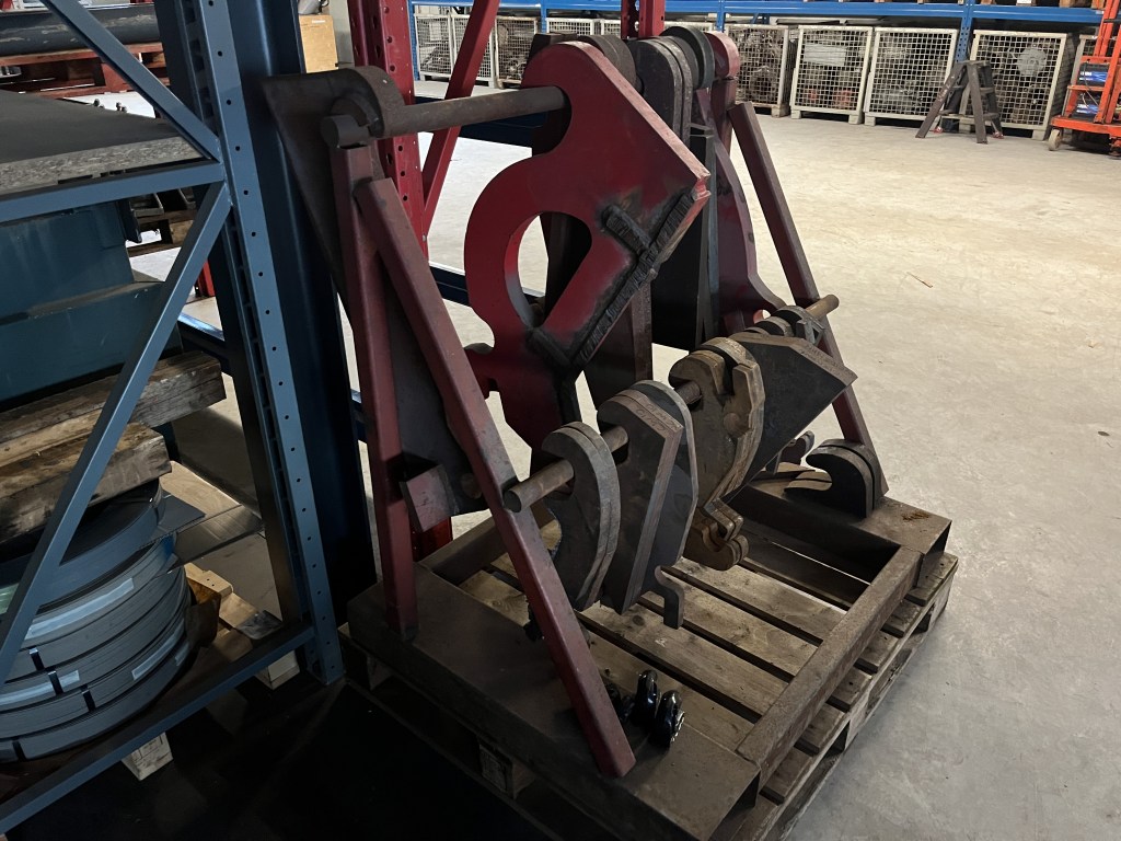 diverse aanlas haken te koop bij Jaap Verboon