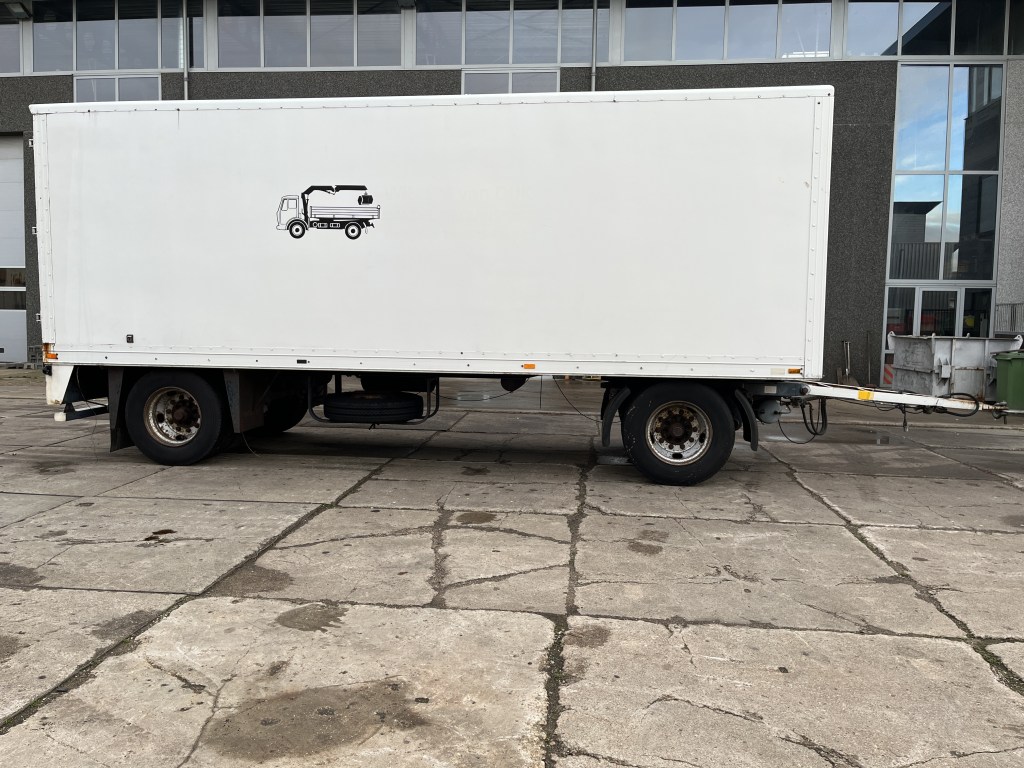 floor gesloten aanhangwagen te koop bij Jaap Verboon