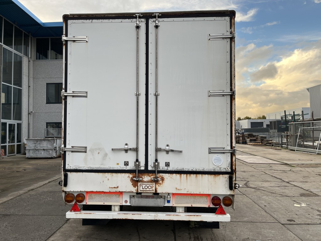 floor gesloten aanhangwagen te koop bij Jaap Verboon