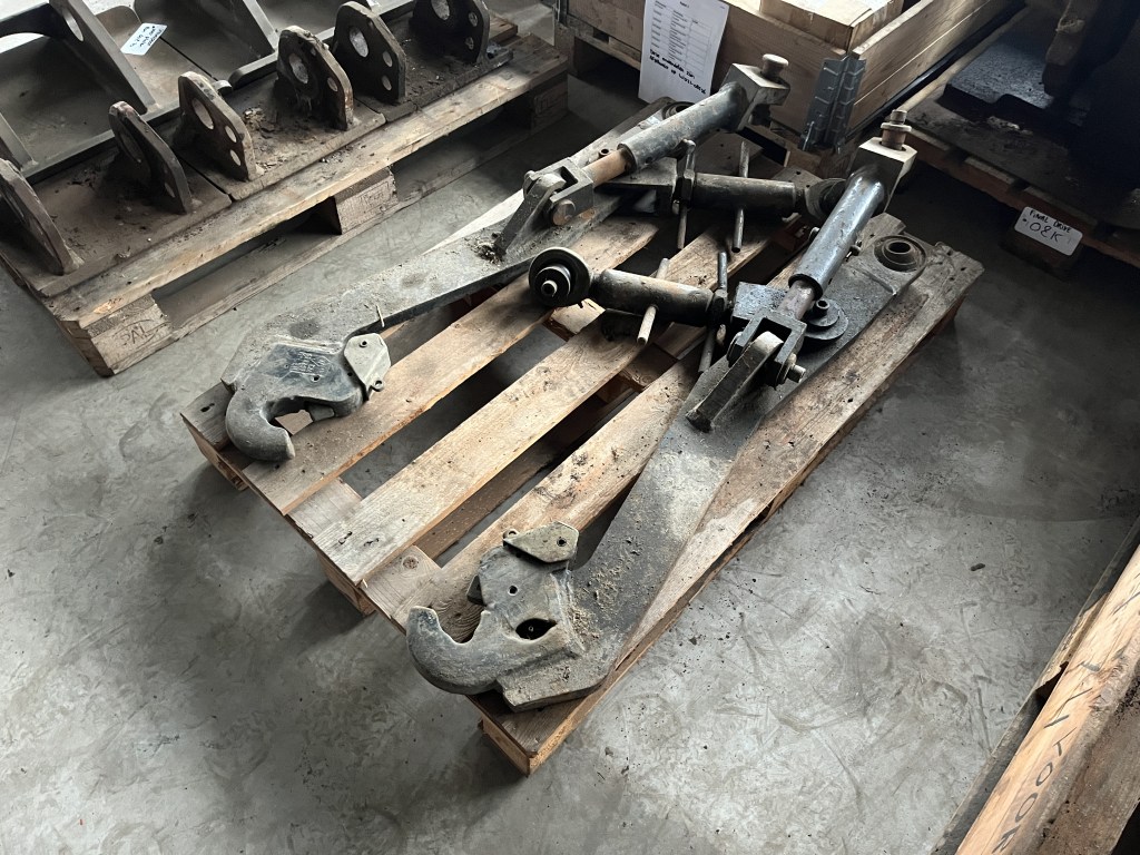 hefarm tractor te koop bij Jaap Verboon