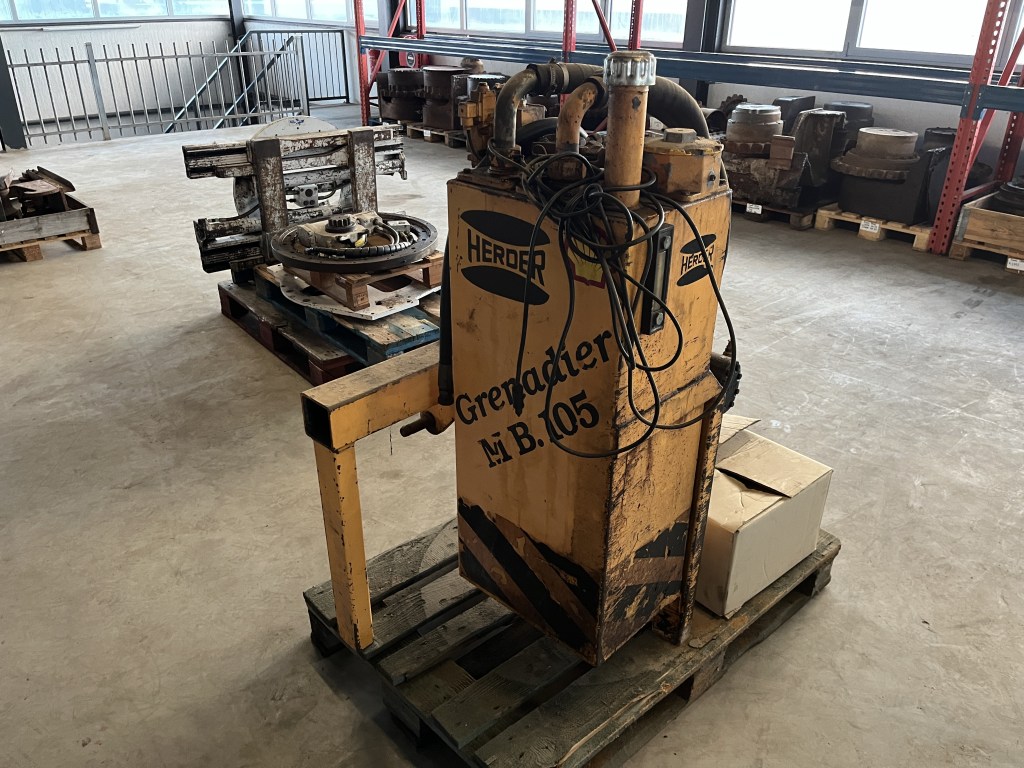 herder grenadier mb 105 te koop bij Jaap Verboon