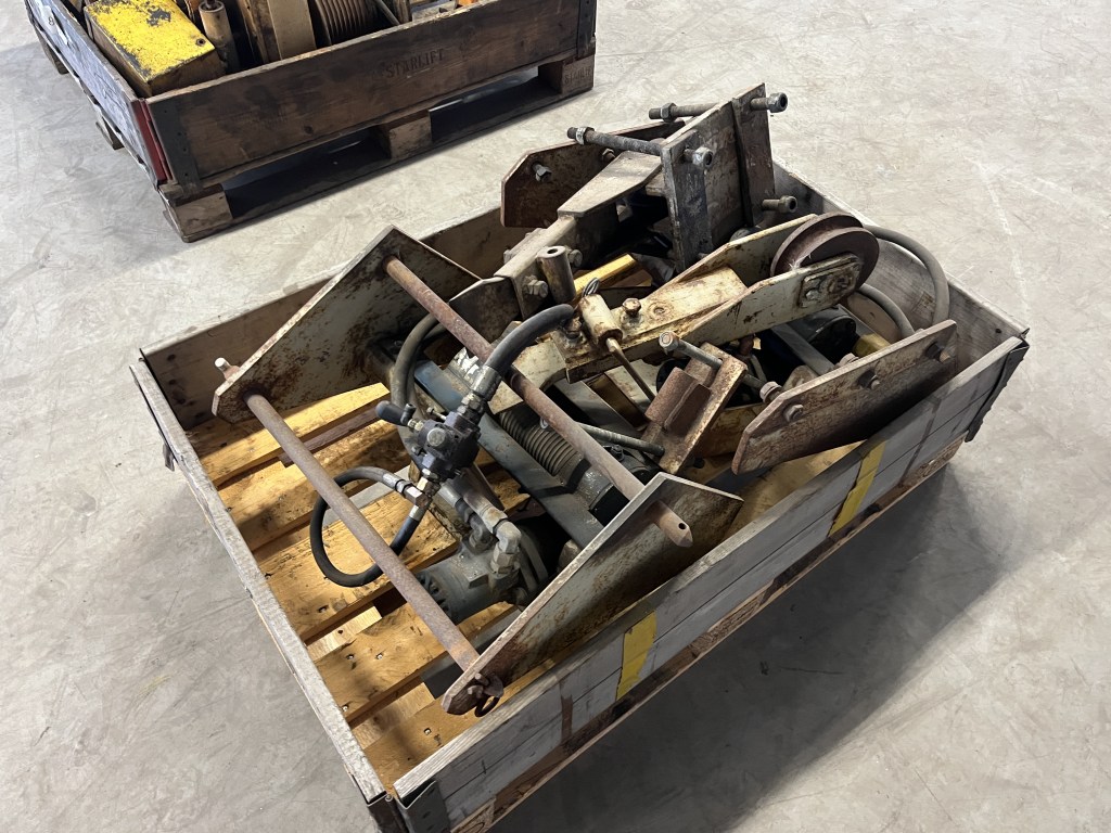 hydraulische lier te koop bij Jaap Verboon