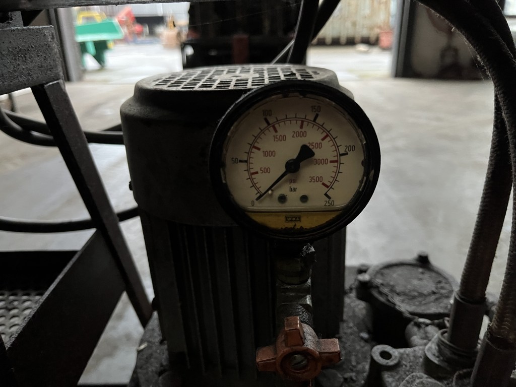 hydraulische pijpen buiger te koop bij Jaap Verboon