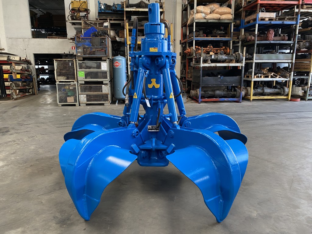 j&b 1,1m3 te koop bij Jaap Verboon