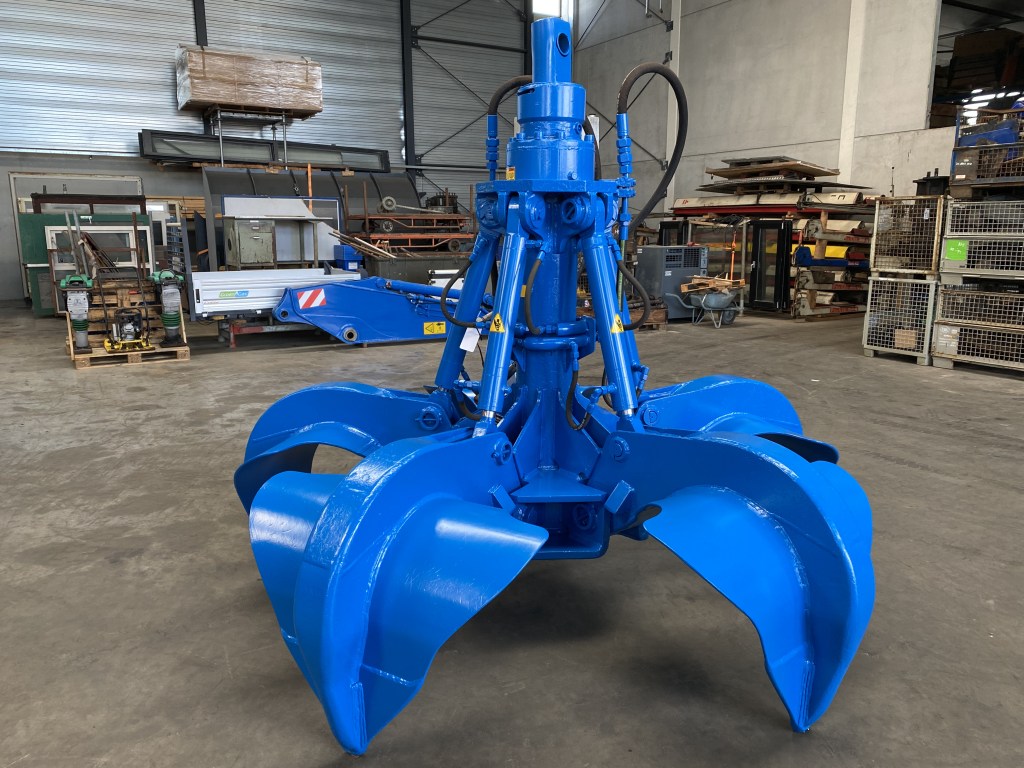 j&b 1,1m3 te koop bij Jaap Verboon