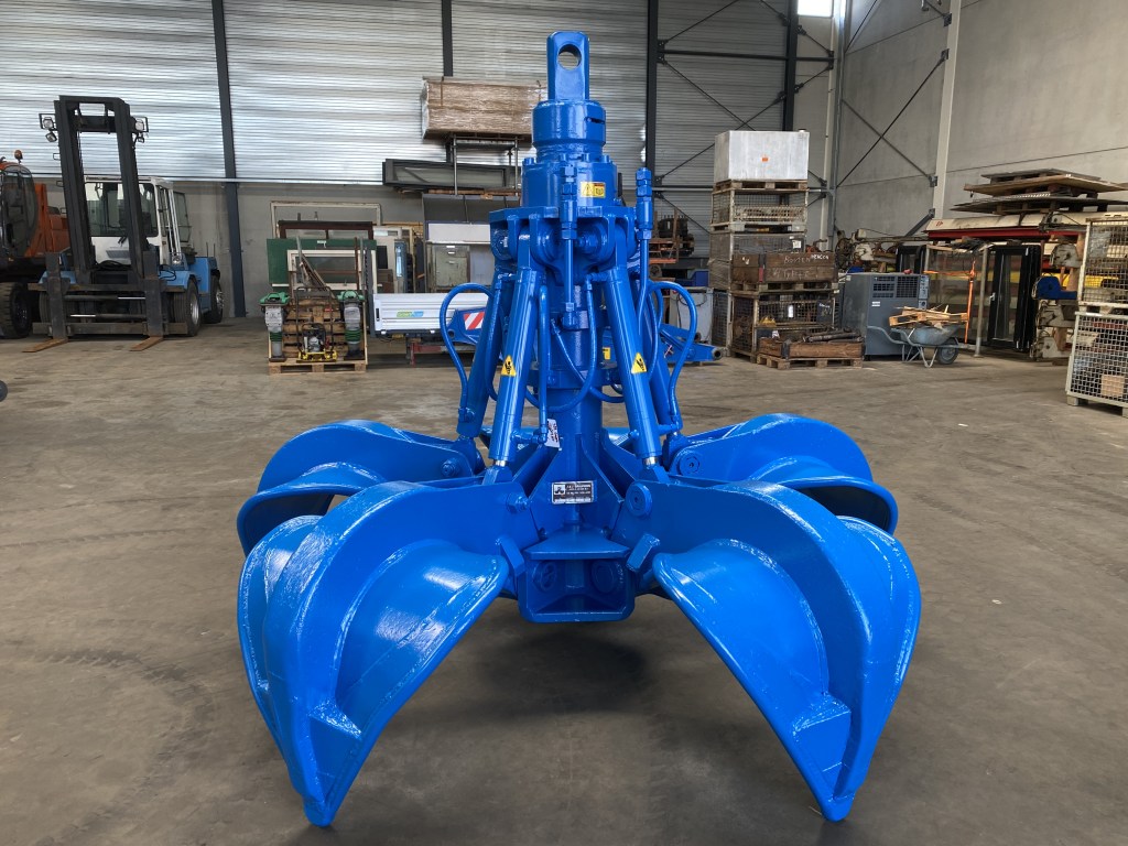 j&b 1,1m3 te koop bij Jaap Verboon