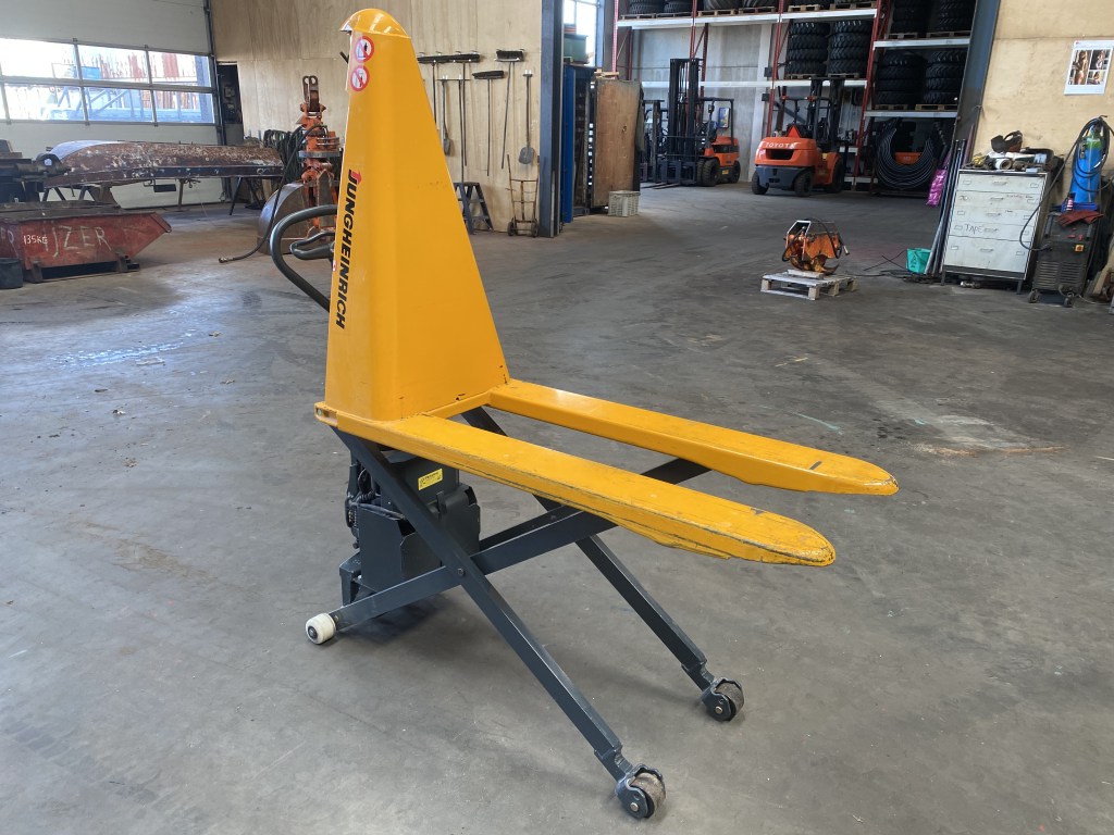 jungheinrich schaarhefwagen te koop bij Jaap Verboon