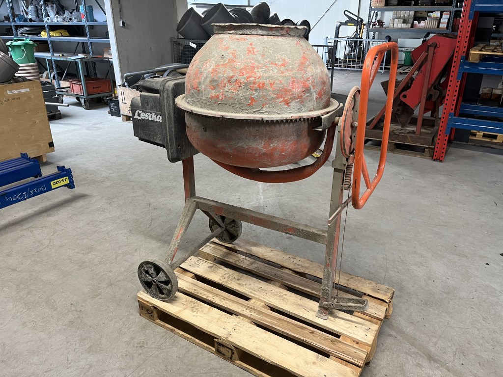 lescha sm145s betonmixer te koop bij Jaap Verboon