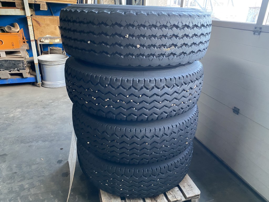michelin 14/80r20 te koop bij Jaap Verboon