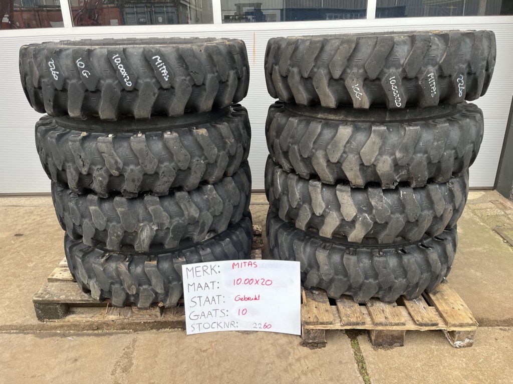 mitas 10.00x20 te koop bij Jaap Verboon
