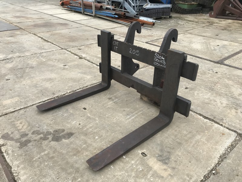 palletvorken cat it te koop bij Jaap Verboon