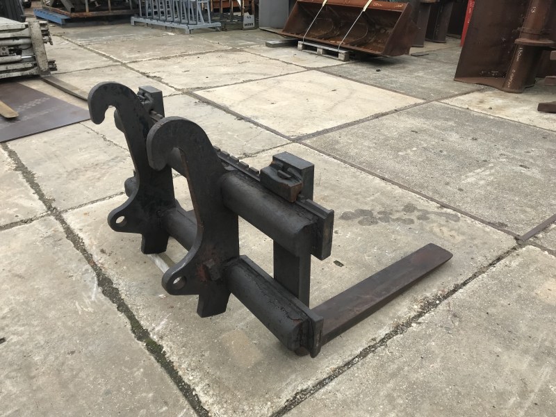 palletvorken cat it te koop bij Jaap Verboon