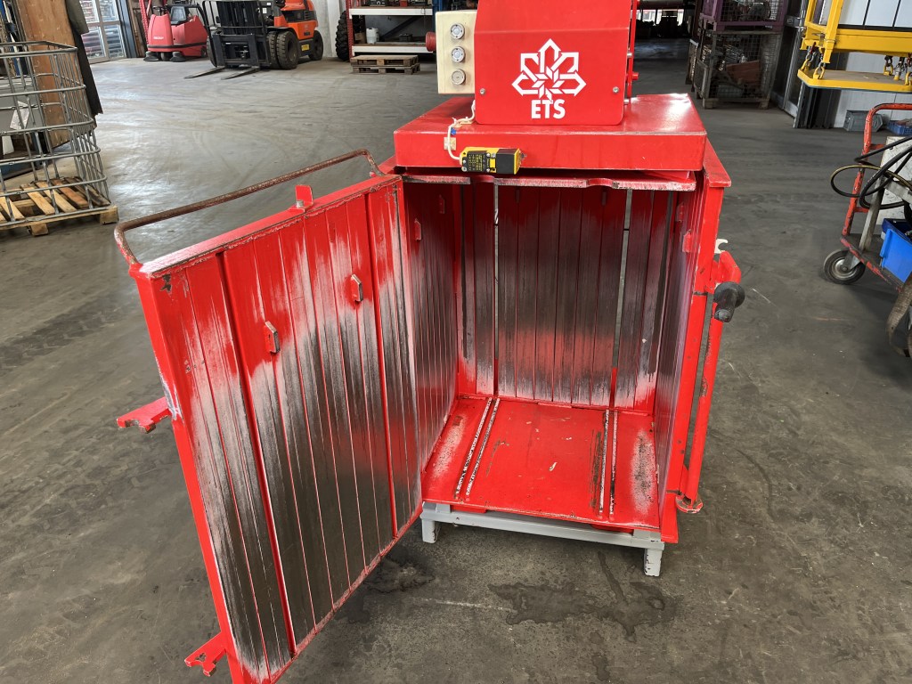 papierpers 220v te koop bij Jaap Verboon