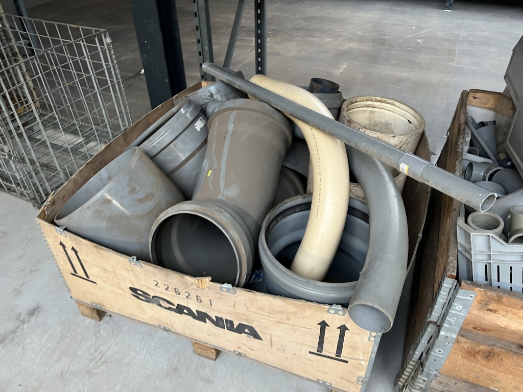 partij PVC delen te koop bij Jaap Verboon