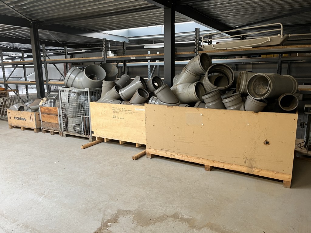 partij pvc delen te koop bij Jaap Verboon