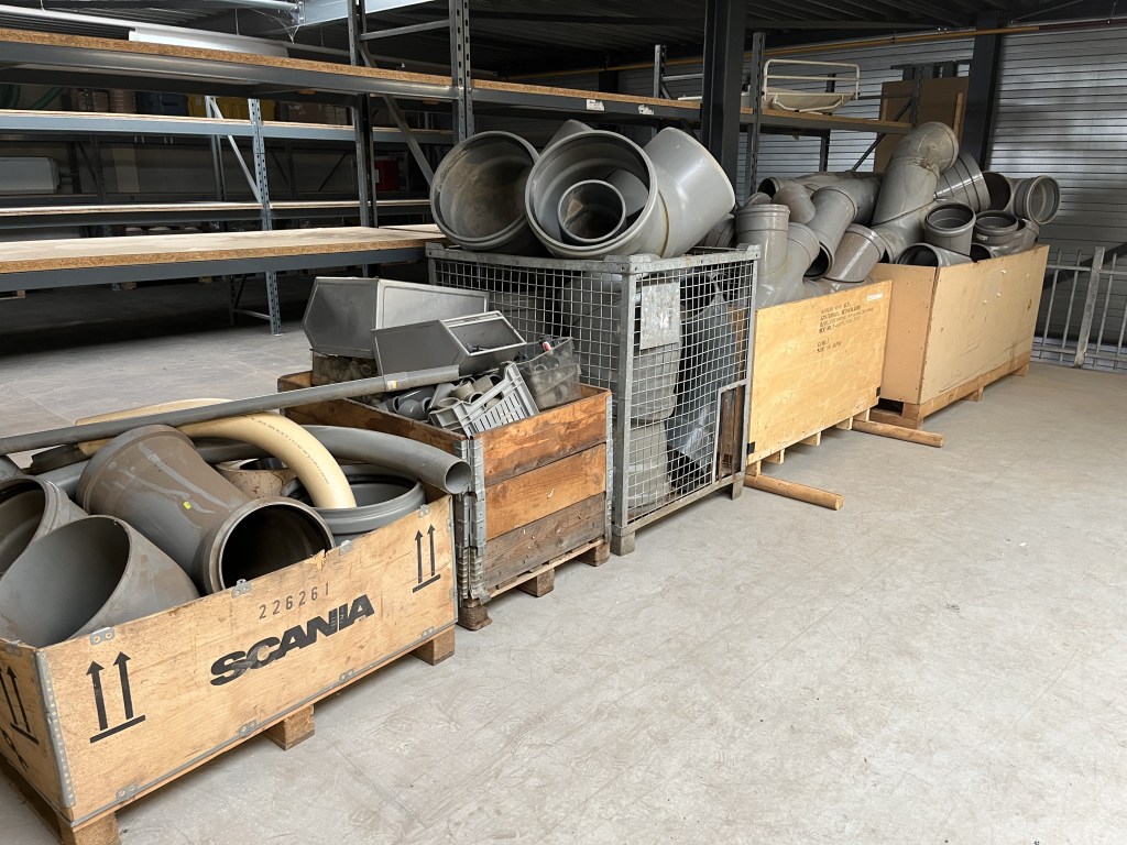 partij pvc delen te koop bij Jaap Verboon