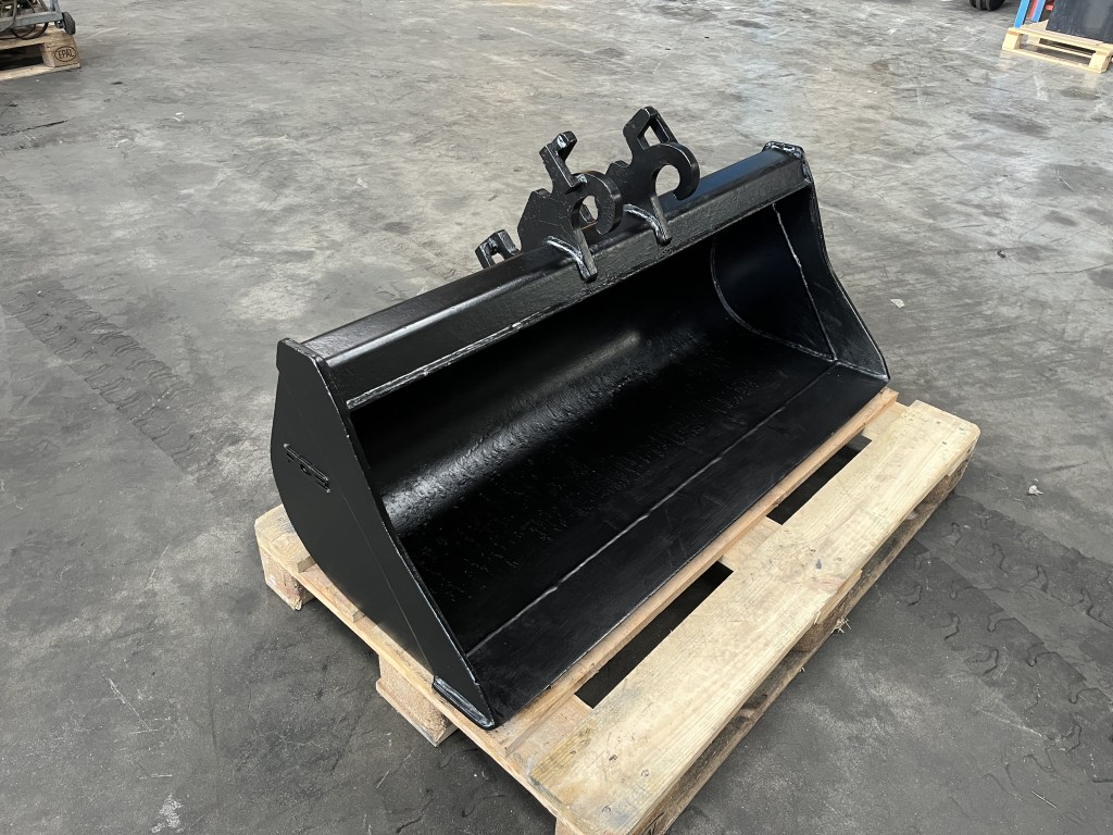 pladdet cw05 d slotenbak te koop bij Jaap Verboon