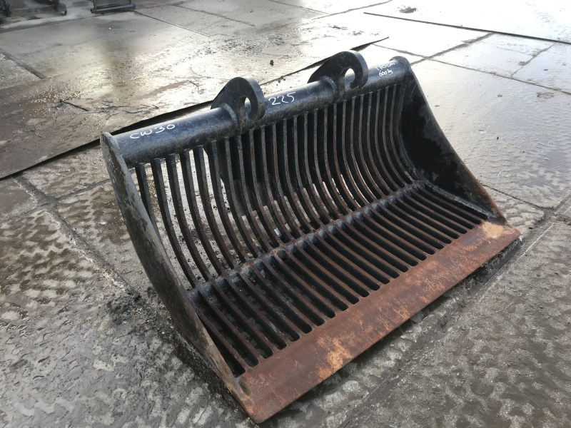 puinbak 225 te koop bij Jaap Verboon