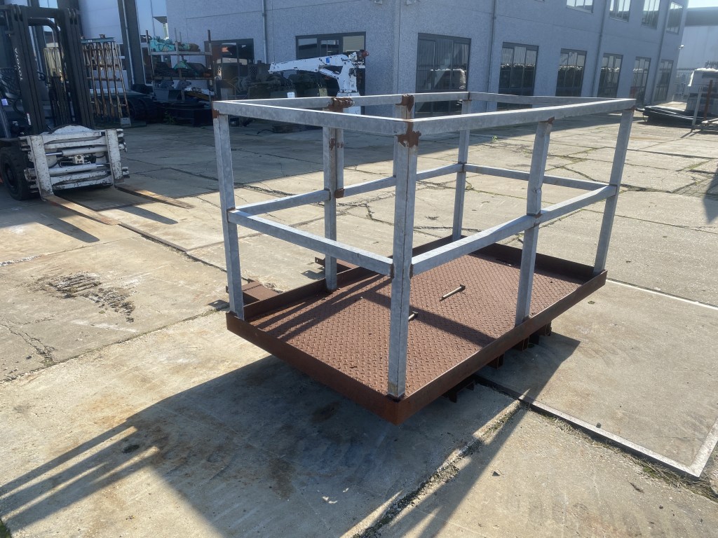 roteerbare manbak te koop bij Jaap Verboon