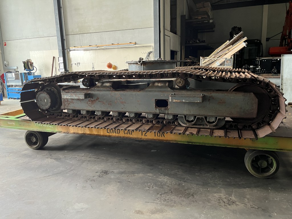 rupsonderstel graafmachine te koop bij Jaap Verboon