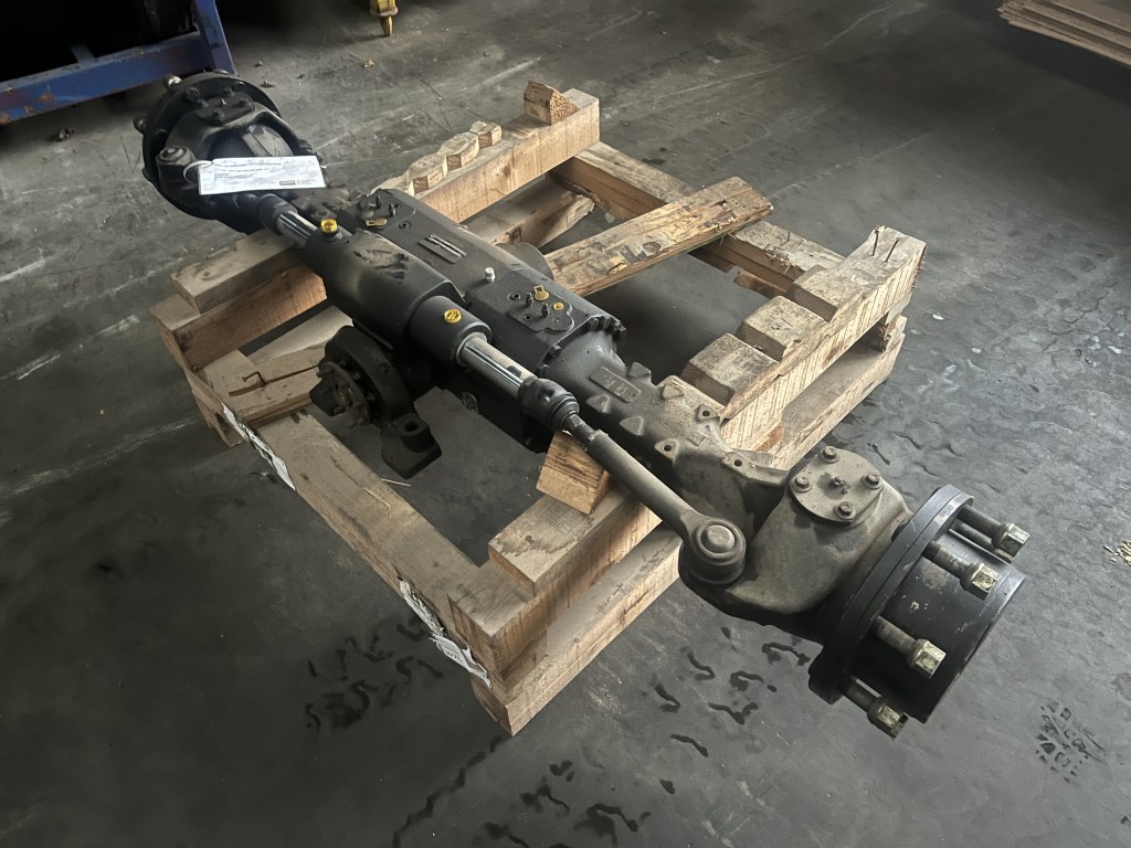 spicer 211/145 te koop bij Jaap Verboon