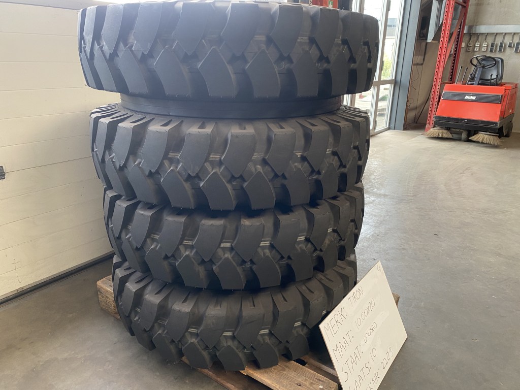 tiron 10.00x20 te koop bij Jaap Verboon