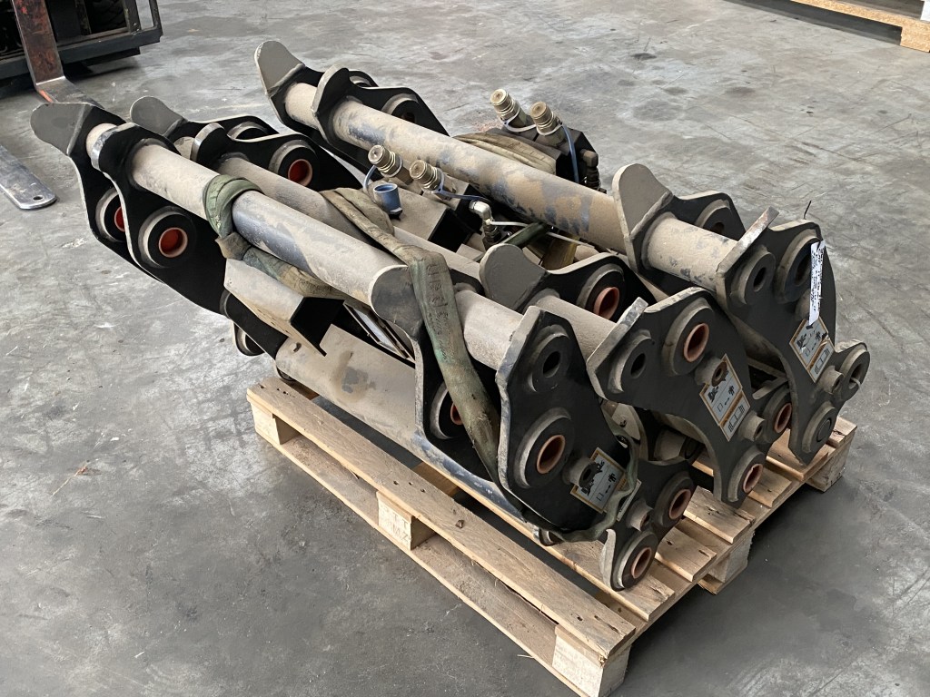 verachtert caterpillar it 38 g te koop bij Jaap Verboon